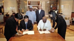 Medium_governor-aminu-waziri-tambuwal-witnessing-the-signing-of-agreement-between-sokoto-state-government-and-the-henan-province-of-china