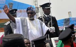 Medium_rotimi-akeredolu-as-governor-of-ondo-state-in-akure