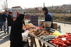 Medium_vegetables-market-romania