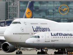 Medium_lufthansa