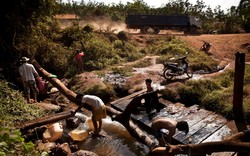 Medium_cambodia-ratankiri-river-scene-1220x762