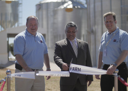 Medium_agco-future-farm-ribbon-cutting-final